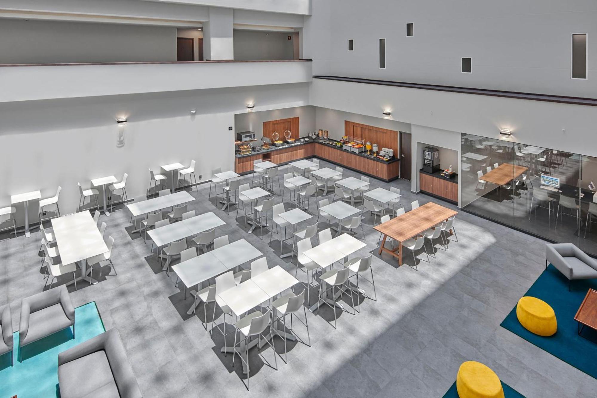 Hotel Express By Marriott Ciudad De Tlalpan Mexico